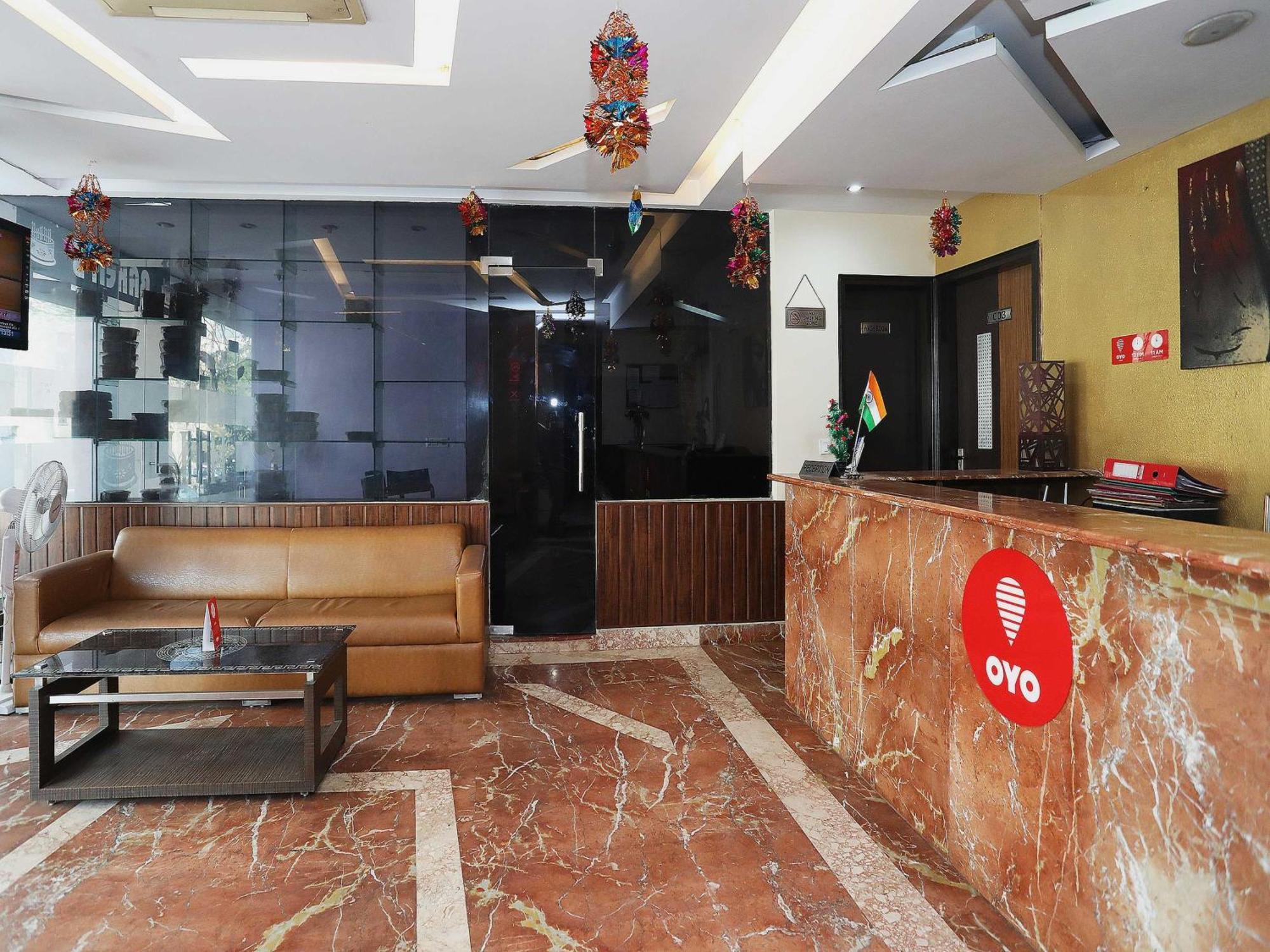 Hotel O Vedas Heritage Дели Экстерьер фото