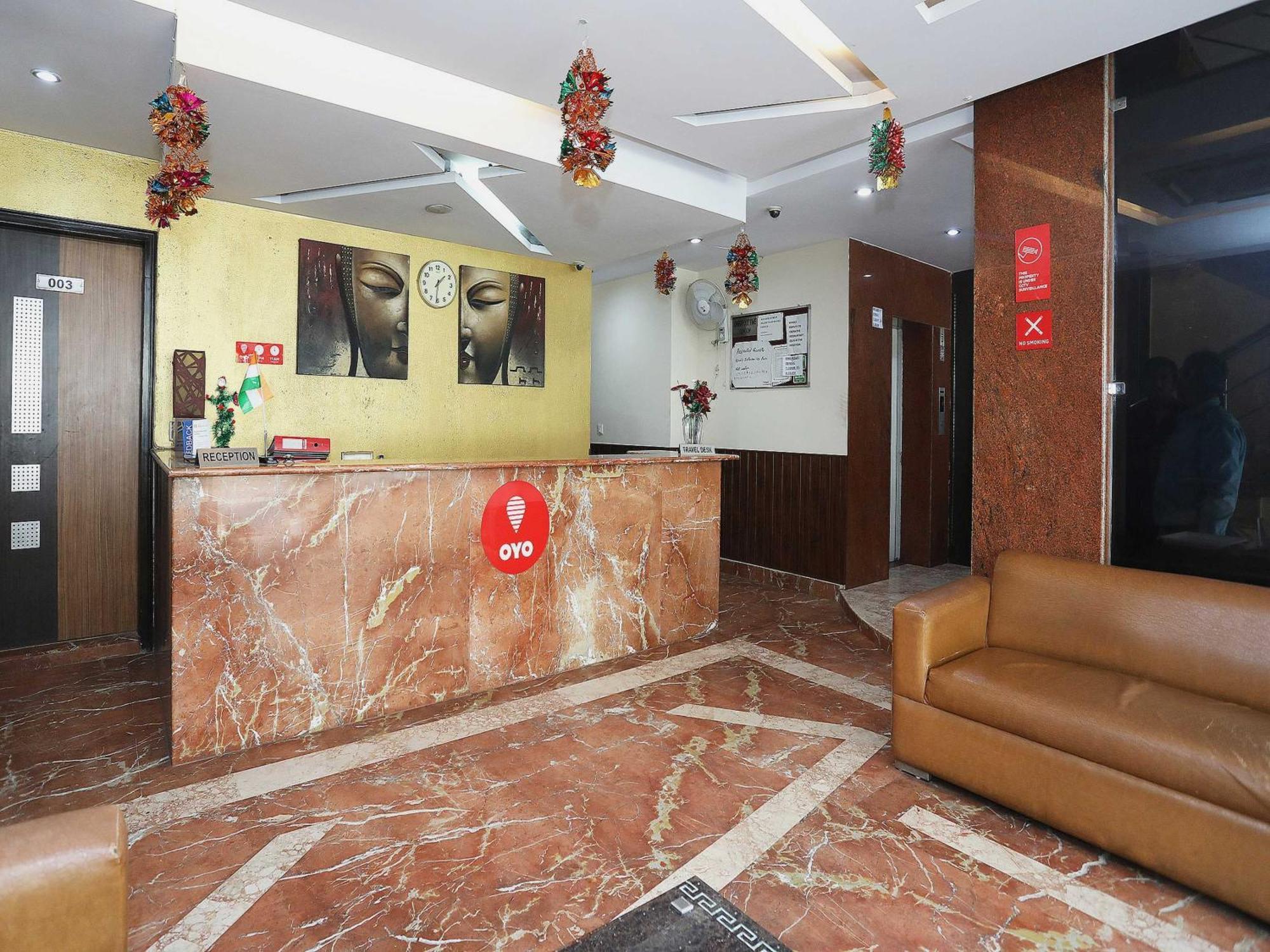 Hotel O Vedas Heritage Дели Экстерьер фото